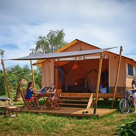 Camping La Taillee Kemp Aigrefeuille-dʼAunis