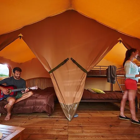 Camping La Taillee Kemp Aigrefeuille-dʼAunis