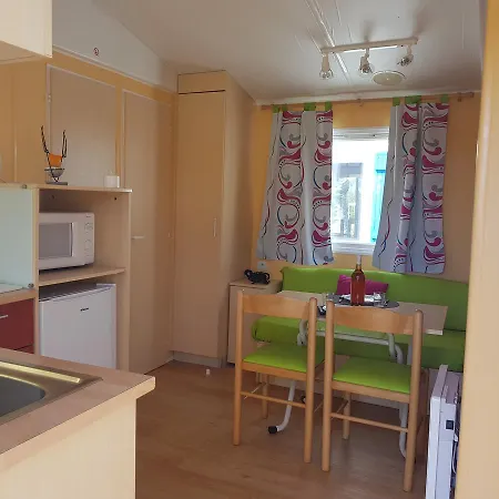 Camping La Taillee Kemp Aigrefeuille-dʼAunis